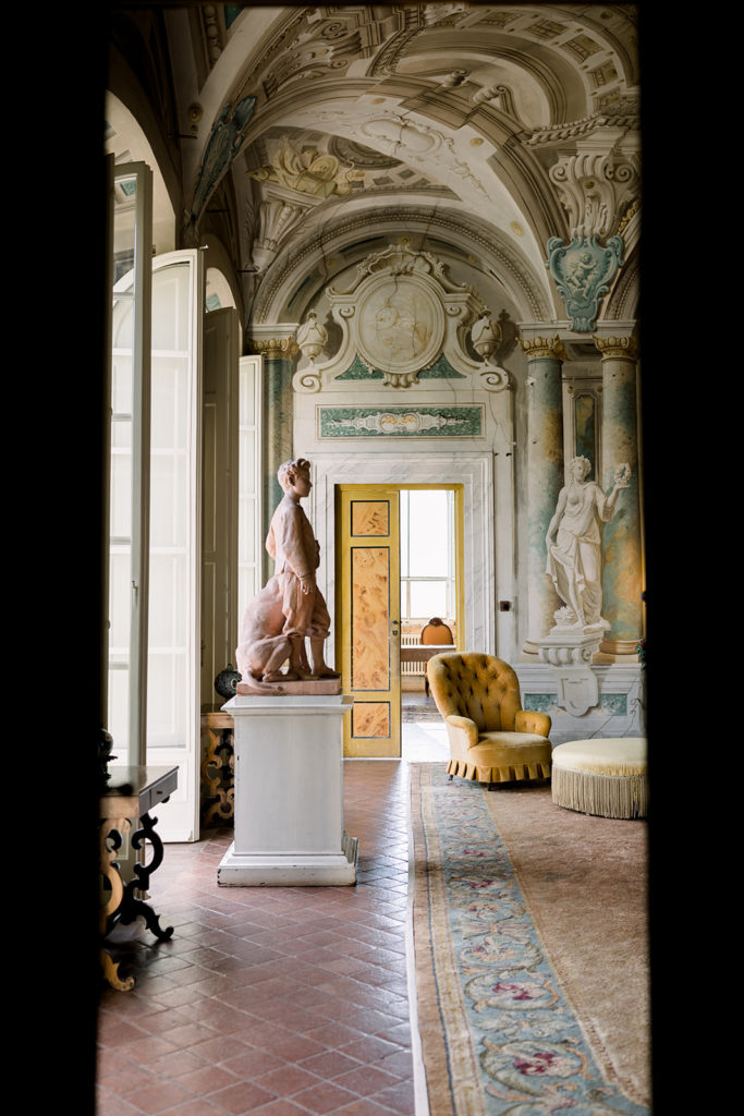 Beautiful interiors of the Tuscan Villa